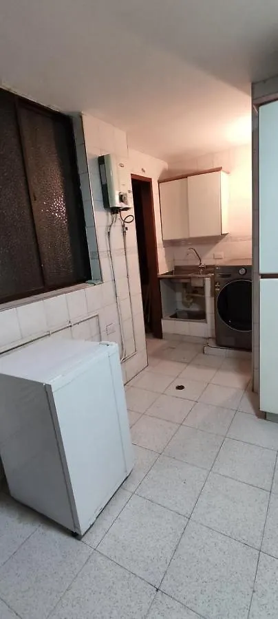 Habitaciones Amobladas Laureles 1 Medellín Apartament