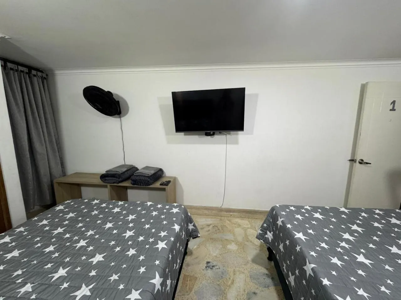 Apartment Habitaciones Amobladas Laureles 1 Medellin