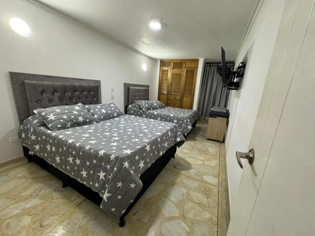 Apartment Habitaciones Amobladas Laureles 1 Medellin Colombia